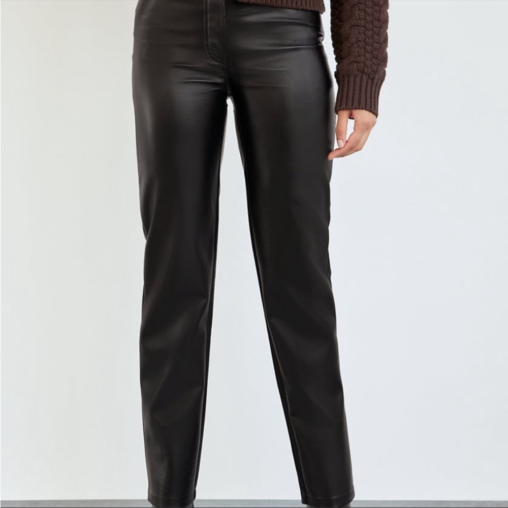 Aritzia Melina Pant (black)